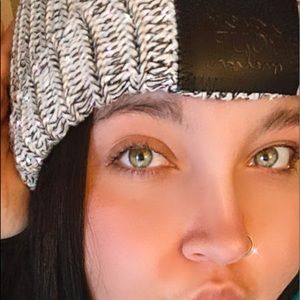 Meet your Posher, Veronica